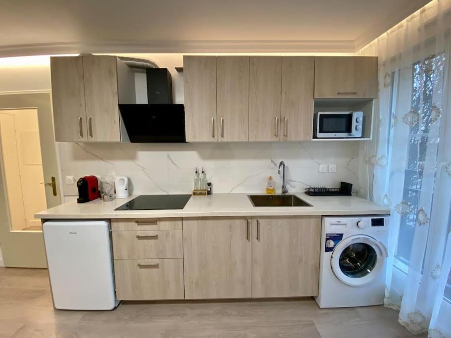 Suite Maximilien Near Disneyland Bussy-Saint-Georges Extérieur photo