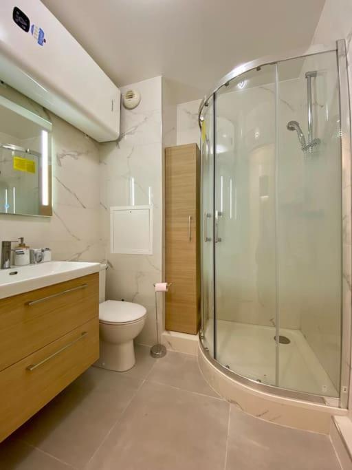 Suite Maximilien Near Disneyland Bussy-Saint-Georges Extérieur photo